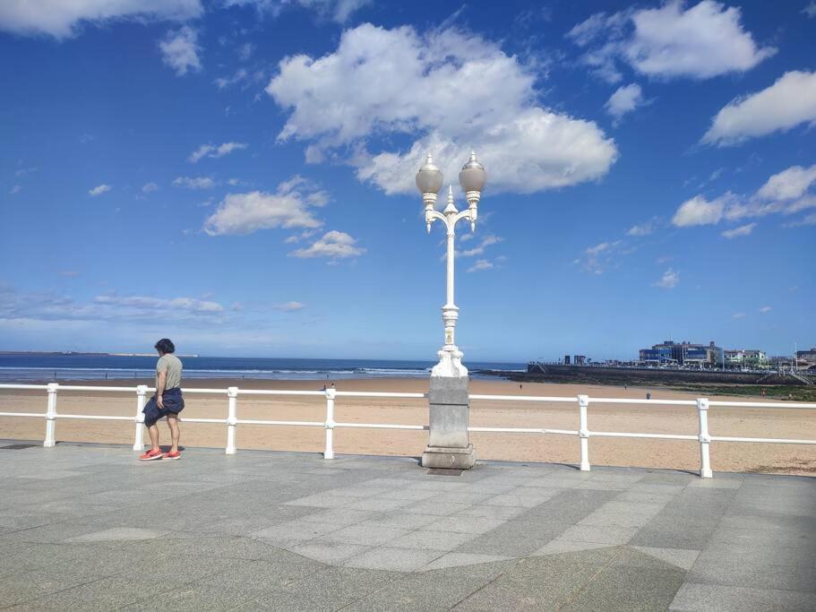 178A Mar De Gijon Apto Con Vistas Екстериор снимка